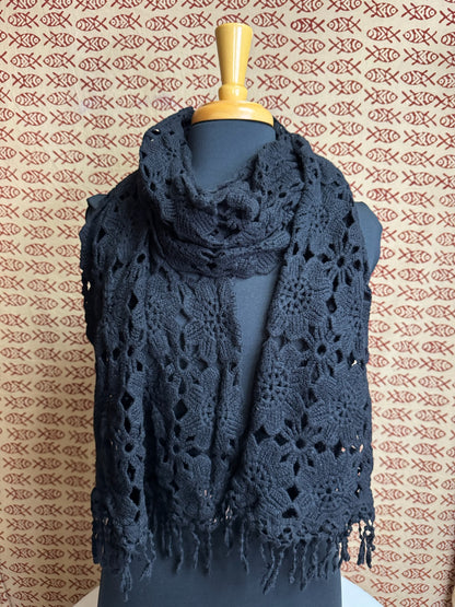 Crochet Shawl Scarf image 1