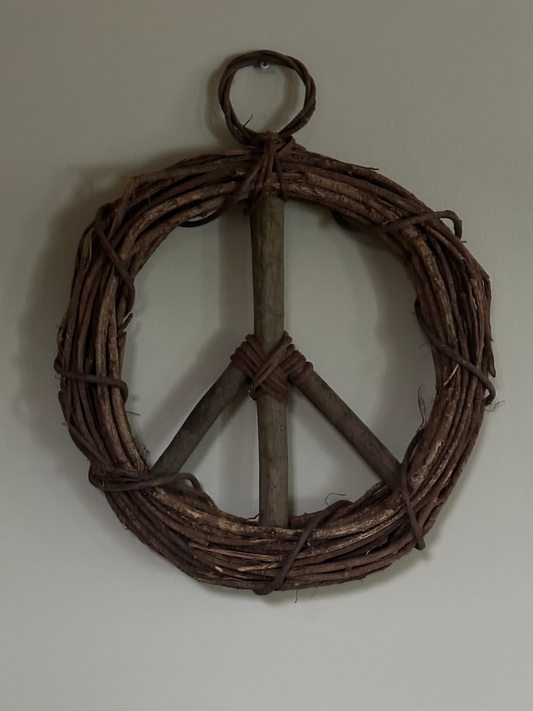 Vine Peace wreath image 0