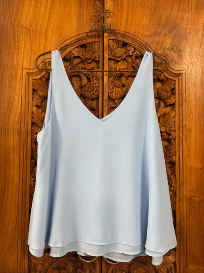 V Neck Tank Tops image 3
