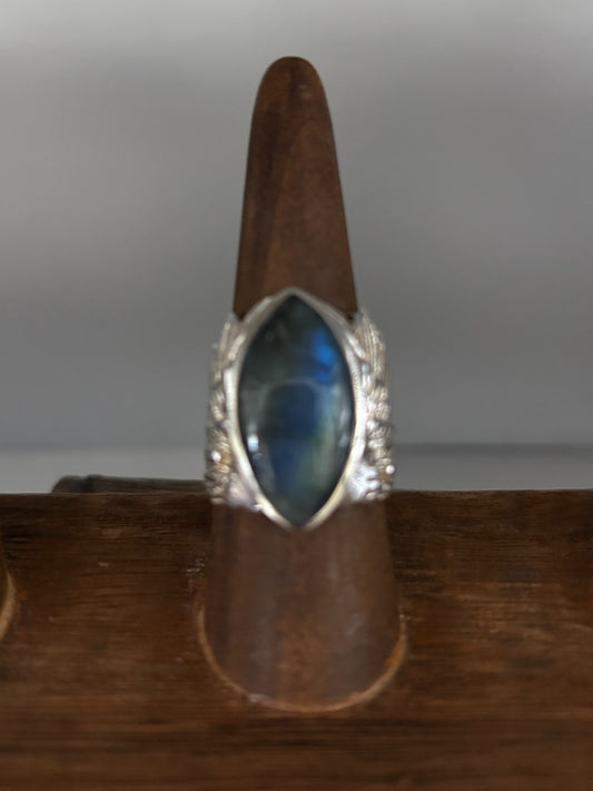 Labradorite image 0